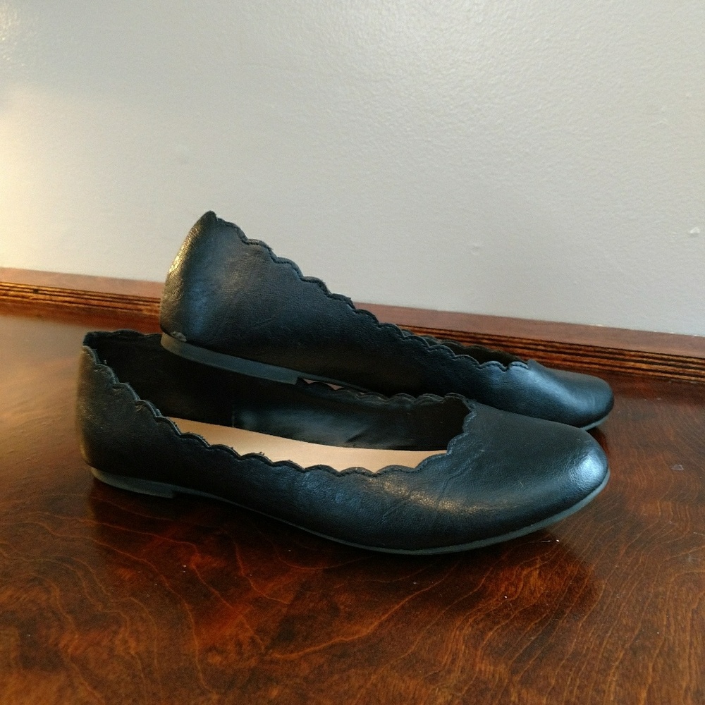 Lauren Conrad flats size 8
